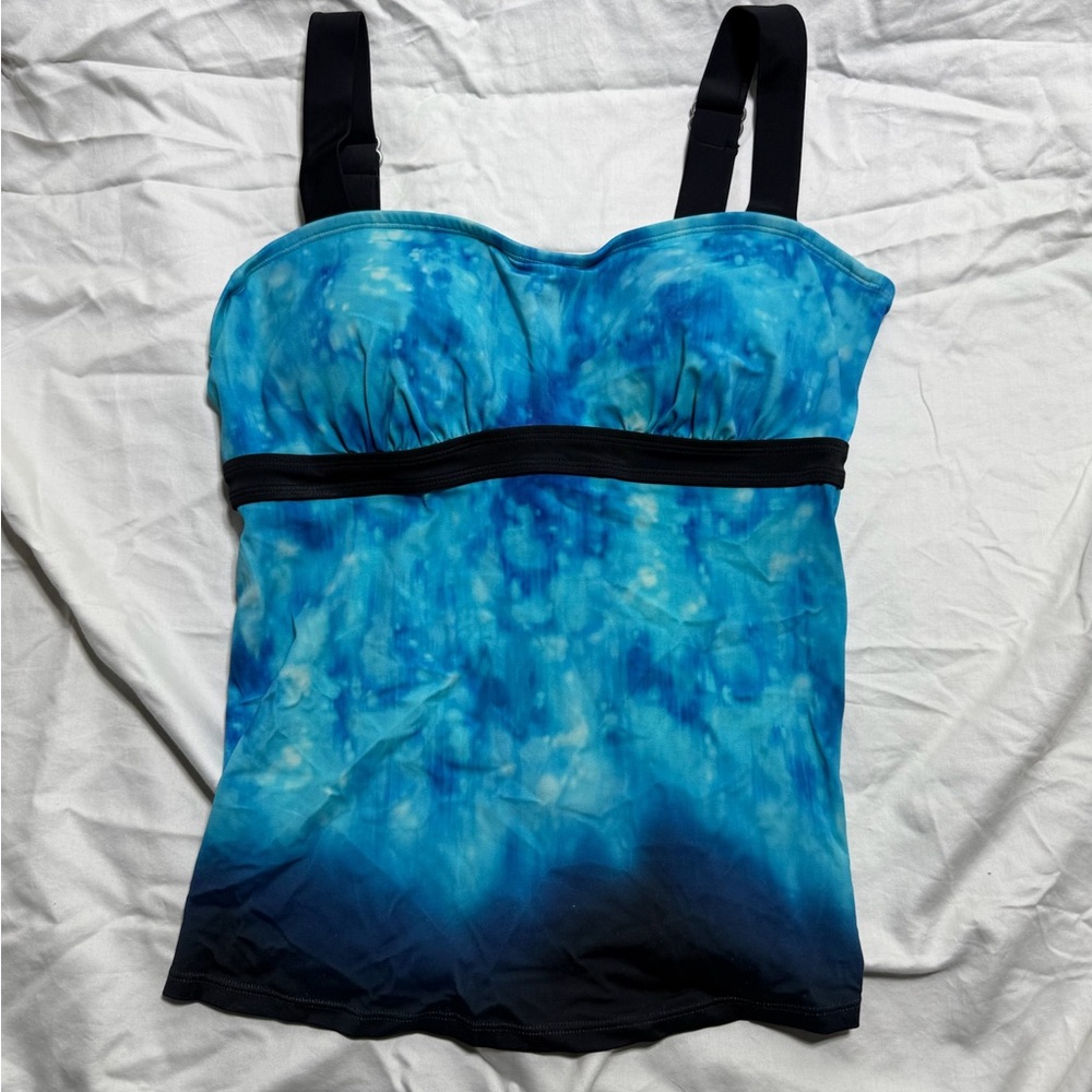 Athleta Blue and Black Swim Top